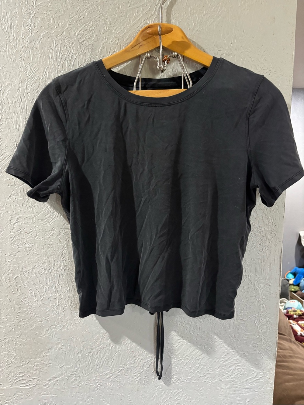 Lululemon Open Tie-Back Short Sleeve Athletic Casual Shirt in Black size M/L